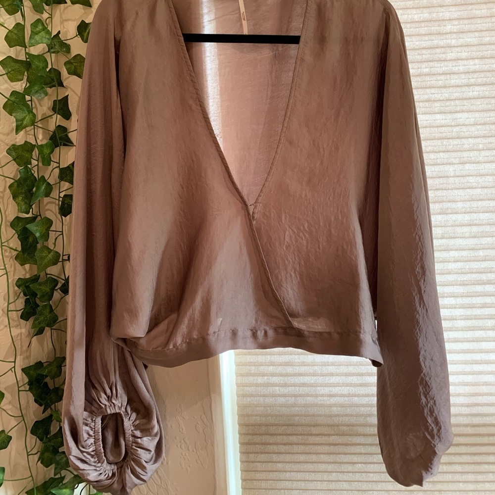 Beautiful silky free people shirt